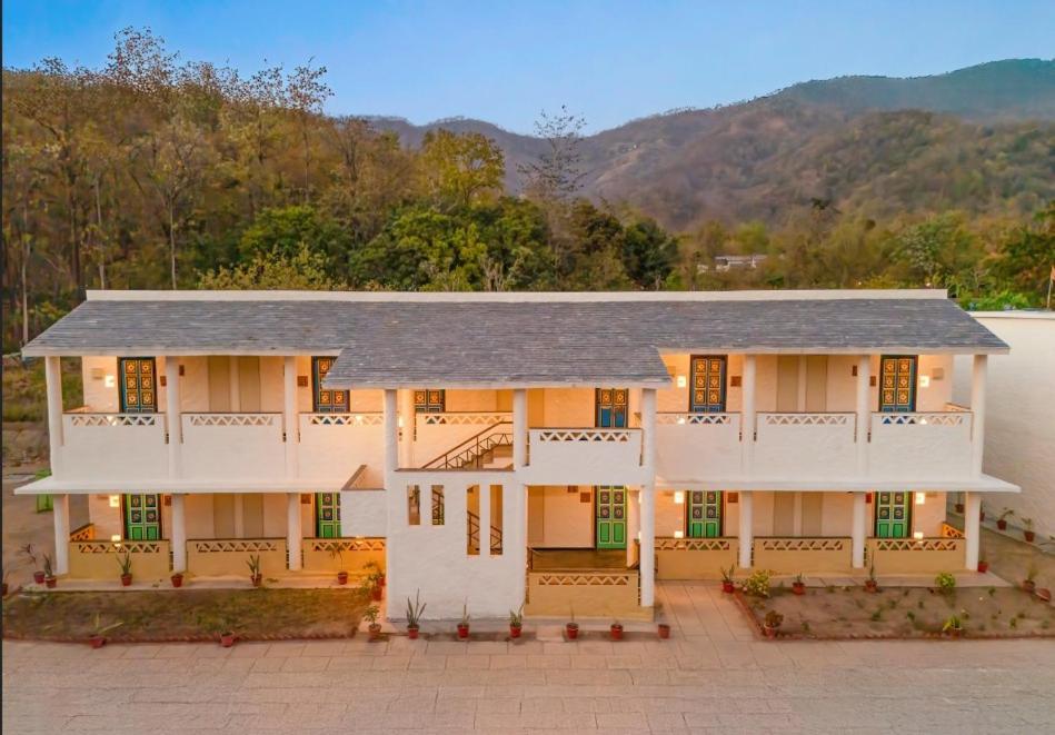 Paatlidun Safari Lodge, Jim Corbett Garjia Exterior photo